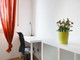 Mieszkanie do wynajęcia - Via Salvatore Barzilai Milan, Włochy, 130 m², 783 USD (3123 PLN), NET-96875257