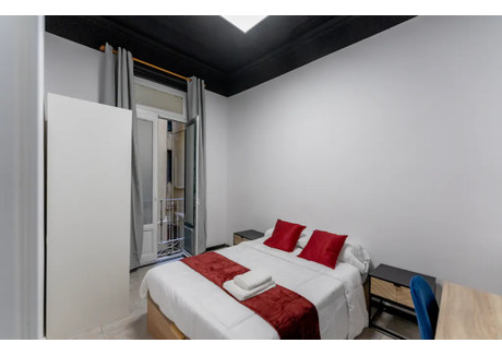 Mieszkanie do wynajęcia - Calle de Sagasta Madrid, Hiszpania, 320 m², 811 USD (3194 PLN), NET-96875648