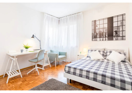 Mieszkanie do wynajęcia - Via Michelangelo Buonarroti Padova, Włochy, 120 m², 588 USD (2365 PLN), NET-96930266