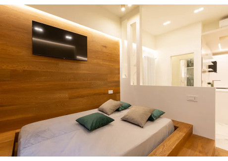 Mieszkanie do wynajęcia - Via Francesco Daverio Milan, Włochy, 40 m², 1715 USD (6756 PLN), NET-96958336