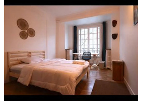 Mieszkanie do wynajęcia - Avenue Daumesnil Paris, Francja, 120 m², 1271 USD (5146 PLN), NET-97024053