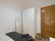 Mieszkanie do wynajęcia - Calle de Mesonero Romanos Madrid, Hiszpania, 180 m², 702 USD (2800 PLN), NET-97059726