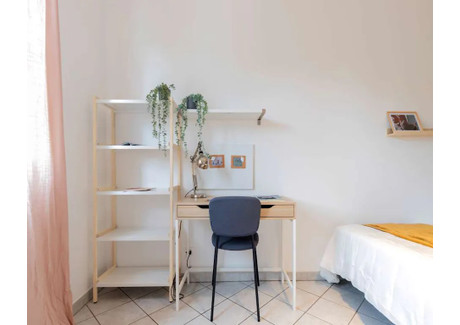Mieszkanie do wynajęcia - Strada del Fortino Turin, Włochy, 70 m², 562 USD (2214 PLN), NET-97081693