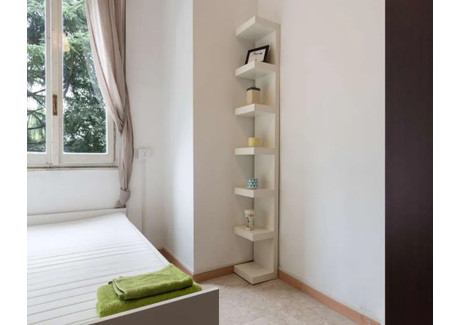 Mieszkanie do wynajęcia - Via Bartolomeo d'Alviano Milan, Włochy, 160 m², 855 USD (3369 PLN), NET-97095099