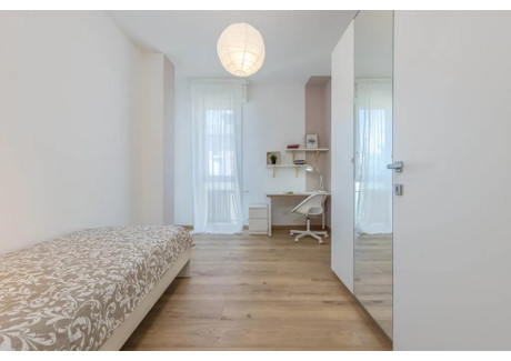 Mieszkanie do wynajęcia - Via Brigata Padova Padova, Włochy, 139 m², 568 USD (2318 PLN), NET-97112179
