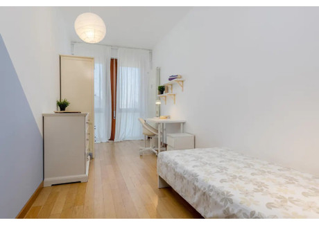 Mieszkanie do wynajęcia - Piazza Alcide De Gasperi Padova, Włochy, 142 m², 568 USD (2318 PLN), NET-97112242