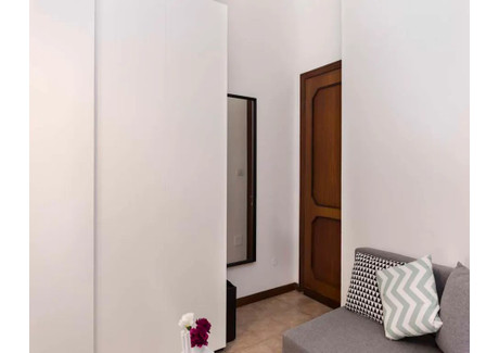Mieszkanie do wynajęcia - Viale Giovanni Vicini Bologna, Włochy, 150 m², 966 USD (3855 PLN), NET-97112359