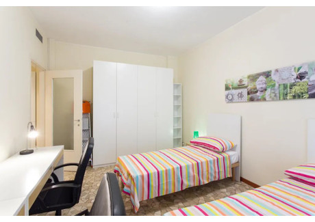 Mieszkanie do wynajęcia - Via Carnia Milan, Włochy, 100 m², 389 USD (1534 PLN), NET-97234149