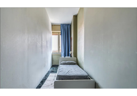 Mieszkanie do wynajęcia - Viale Gran Sasso Milan, Włochy, 150 m², 476 USD (1874 PLN), NET-97234368