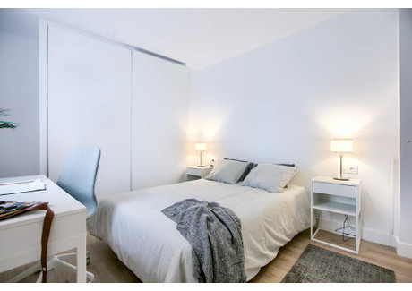 Mieszkanie do wynajęcia - Calle del Duque de Sevilla Madrid, Hiszpania, 130 m², 1180 USD (4708 PLN), NET-97234373