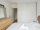 Mieszkanie do wynajęcia - Rue Saint-Charles Paris, Francja, 50 m², 2921 USD (11 508 PLN), NET-97319075