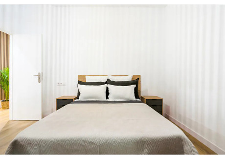 Mieszkanie do wynajęcia - Ronda de Sant Pere Barcelona, Hiszpania, 240 m², 775 USD (3140 PLN), NET-97349577
