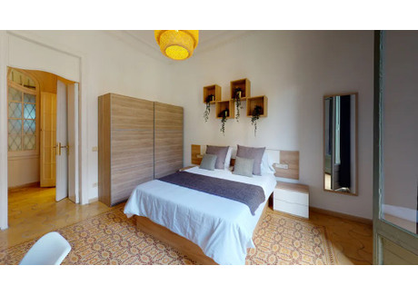 Mieszkanie do wynajęcia - Carrer de Provença Barcelona, Hiszpania, 190 m², 894 USD (3523 PLN), NET-97349570