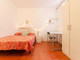 Mieszkanie do wynajęcia - Carrer de Santa Anna Barcelona, Hiszpania, 250 m², 805 USD (3258 PLN), NET-97381312