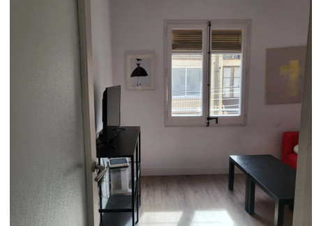 Mieszkanie do wynajęcia - Carrer de Berga Barcelona, Hiszpania, 80 m², 2042 USD (8229 PLN), NET-97405245