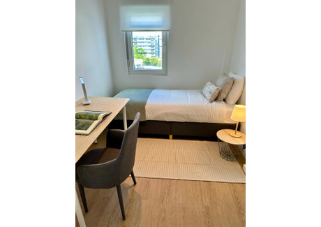 Mieszkanie do wynajęcia - Rua Cidade de Vila Cabral Lisbon, Portugalia, 90 m², 576 USD (2409 PLN), NET-97405463