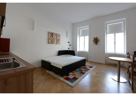 Mieszkanie do wynajęcia - Hollgasse Vienna, Austria, 31 m², 1383 USD (5447 PLN), NET-97422089