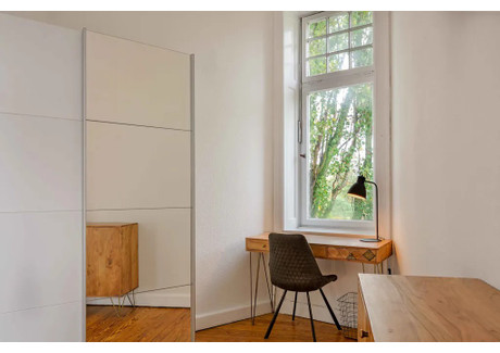 Mieszkanie do wynajęcia - Klosterallee Hamburg, Niemcy, 161 m², 1199 USD (4722 PLN), NET-97546340