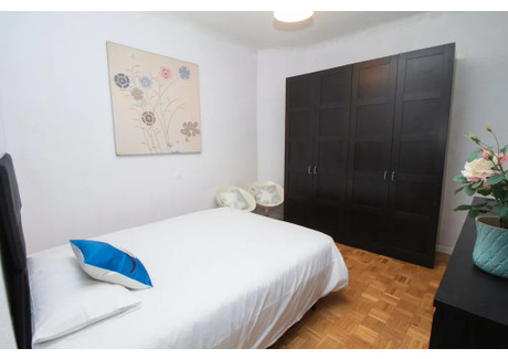 Mieszkanie do wynajęcia - Calle de Miguel Moya Madrid, Hiszpania, 190 m², 704 USD (2759 PLN), NET-97661254