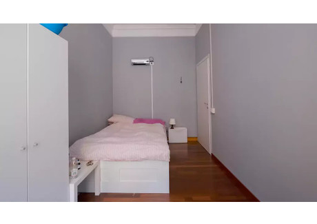 Mieszkanie do wynajęcia - Via Garigliano Rome, Włochy, 170 m², 523 USD (2140 PLN), NET-98098248