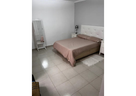 Mieszkanie do wynajęcia - Calle Bachiller Sansón Carrasco Málaga, Hiszpania, 130 m², 472 USD (1971 PLN), NET-98098243