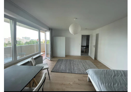 Mieszkanie do wynajęcia - Friedrich-Engels-Bogen Munich, Niemcy, 21 m², 1048 USD (4023 PLN), NET-98452960