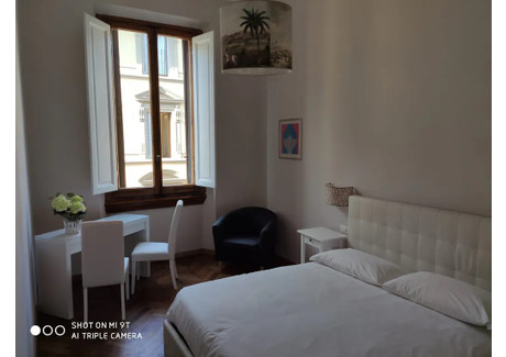 Mieszkanie do wynajęcia - Via Fiume Florence, Włochy, 65 m², 2085 USD (8008 PLN), NET-98609806