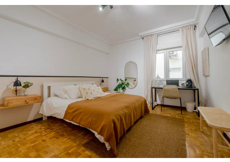 Mieszkanie do wynajęcia - Calle del Poeta Joan Maragall Madrid, Hiszpania, 180 m², 939 USD (3764 PLN), NET-98791703