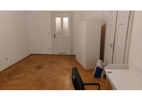 Mieszkanie do wynajęcia - Leopoldstraße Munich, Niemcy, 100 m², 1142 USD (4478 PLN), NET-98854577