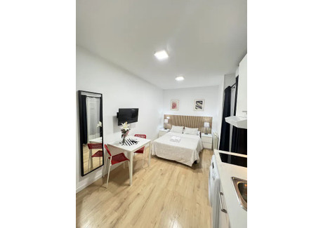 Mieszkanie do wynajęcia - Calle de Vallehermoso Madrid, Hiszpania, 21 m², 1445 USD (5591 PLN), NET-99280432