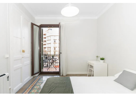 Mieszkanie do wynajęcia - Carrer de València Barcelona, Hiszpania, 100 m², 781 USD (3196 PLN), NET-99436757