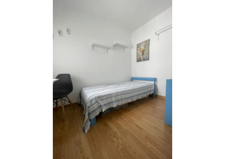 Mieszkanie do wynajęcia - Carrer del Duc de Mandas Valencia, Hiszpania, 60 m², 391 USD (1534 PLN), NET-99655682