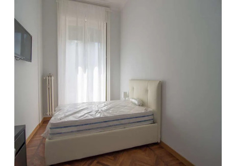 Mieszkanie do wynajęcia - Piazzale Susa Milan, Włochy, 140 m², 840 USD (3445 PLN), NET-99806081