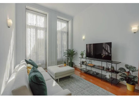 Mieszkanie do wynajęcia - Rua das Flores Porto, Portugalia, 140 m², 2743 USD (10 725 PLN), NET-99924950