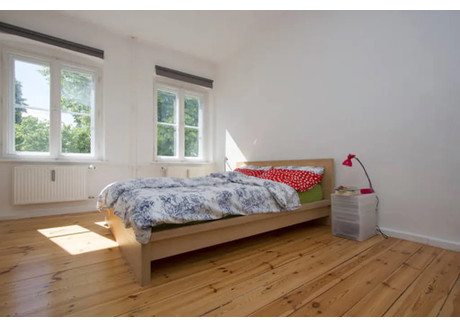 Mieszkanie do wynajęcia - Rubensstraße Berlin, Niemcy, 65 m², 1428 USD (5583 PLN), NET-99923075