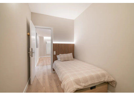 Mieszkanie do wynajęcia - Carrer d'Aragó Barcelona, Hiszpania, 120 m², 993 USD (3814 PLN), NET-99923515