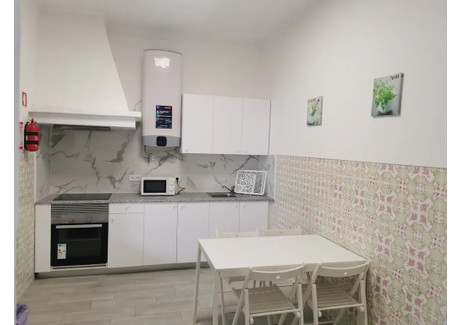 Mieszkanie do wynajęcia - Rua Mário Viegas Lisbon, Portugalia, 100 m², 4073 USD (16 905 PLN), NET-99942622