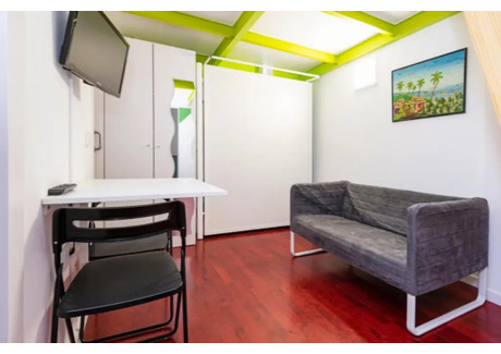 Mieszkanie do wynajęcia - Calle de Lavapiés Madrid, Hiszpania, 25 m², 886 USD (3401 PLN), NET-92784375