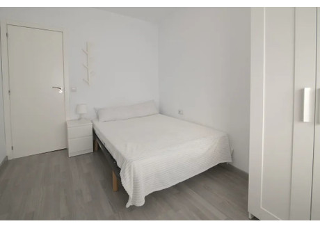 Mieszkanie do wynajęcia - Avinguda del Primat Reig Valencia, Hiszpania, 108 m², 478 USD (1959 PLN), NET-92839927