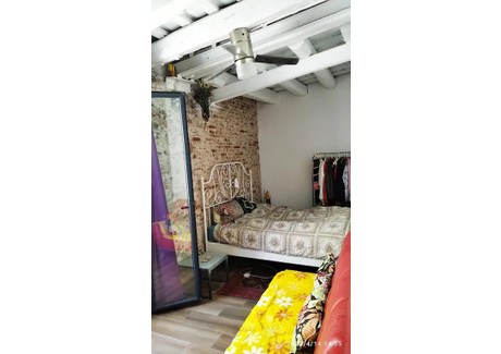 Mieszkanie do wynajęcia - Carrer d'en Botella Barcelona, Hiszpania, 36 m², 920 USD (3606 PLN), NET-93046988