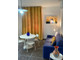 Mieszkanie do wynajęcia - Via Forlì Bologna, Włochy, 70 m², 1505 USD (6064 PLN), NET-93151107