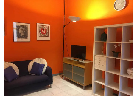 Mieszkanie do wynajęcia - Via Genova Turin, Włochy, 36 m², 814 USD (3208 PLN), NET-93224451