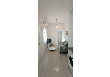 Mieszkanie do wynajęcia - Calle de López de Hoyos Madrid, Hiszpania, 50 m², 1812 USD (7518 PLN), NET-93225731