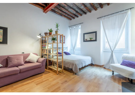 Mieszkanie do wynajęcia - Via dell'Orso Rome, Włochy, 50 m², 2975 USD (11 990 PLN), NET-93389582