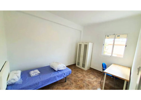 Mieszkanie do wynajęcia - Carrer dels Jurats Valencia, Hiszpania, 90 m², 379 USD (1524 PLN), NET-93518287