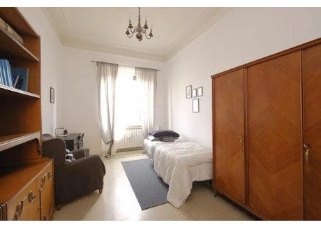 Mieszkanie do wynajęcia - Via Catania Rome, Włochy, 80 m², 732 USD (3061 PLN), NET-93614095