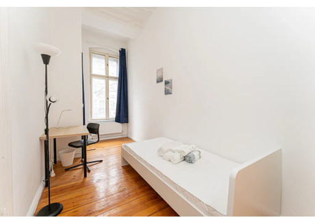 Mieszkanie do wynajęcia - Kaiser-Friedrich-Straße Berlin, Niemcy, 104 m², 749 USD (3019 PLN), NET-93802895