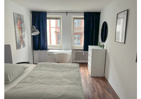 Mieszkanie do wynajęcia - Mainluststraße Frankfurt Am Main, Niemcy, 70 m², 926 USD (3843 PLN), NET-93802893