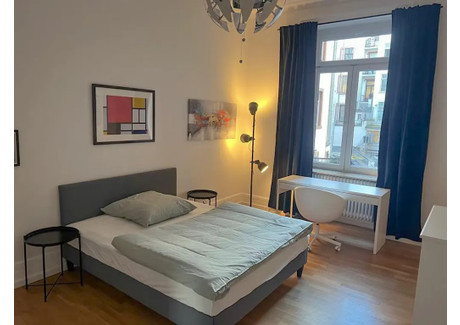 Mieszkanie do wynajęcia - Münchener Straße Frankfurt Am Main, Niemcy, 280 m², 966 USD (3874 PLN), NET-93818424