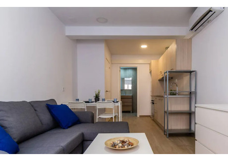 Mieszkanie do wynajęcia - Carrer del Moianès Barcelona, Hiszpania, 45 m², 1304 USD (5244 PLN), NET-93848200